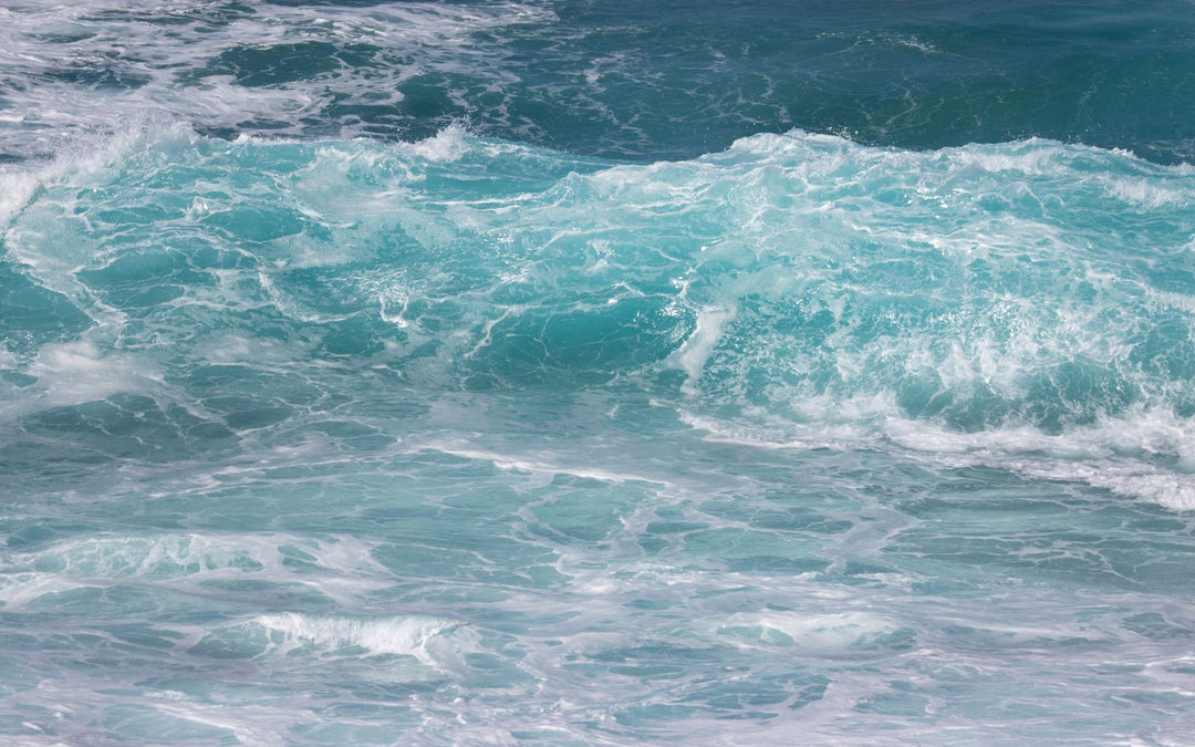 Vagues de l'océan turquoise